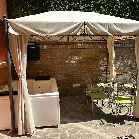 Isaia Garden -Private Garden Spa Bath Bolognarooms Exterior foto
