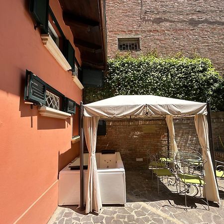 Isaia Garden -Private Garden Spa Bath Bolognarooms Exterior foto